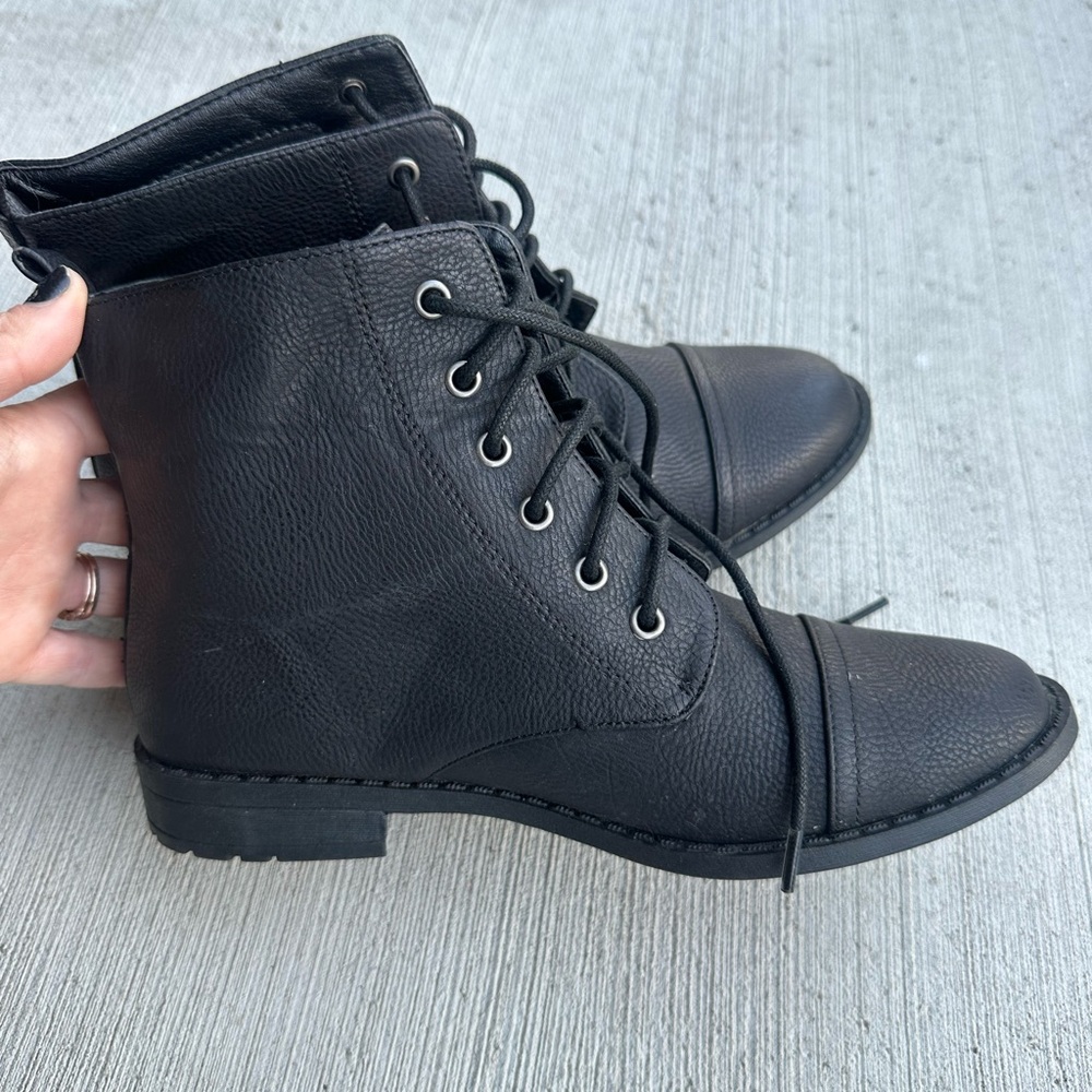 New Black Flat Booties 8